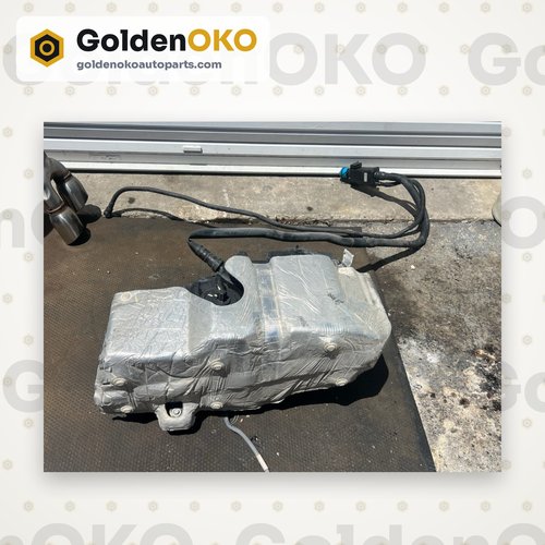 2020 - 2023 OEM GMC SIERRA 2500 3500 DEF Tank Duramax - 30K MILES