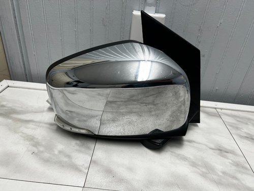 2009 - 2016 Dodge Grand Caravan Mirror w/ BLIND SPOT Right Passenger 68029456AJ