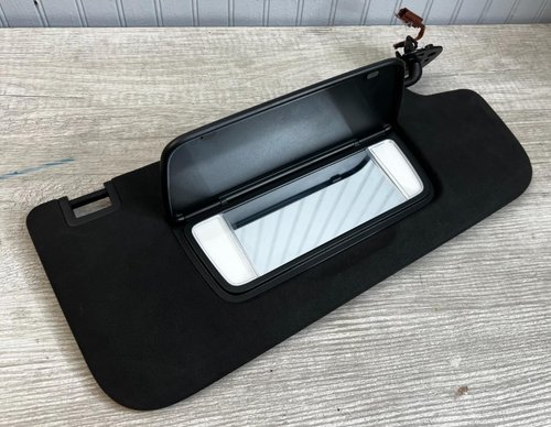 2022 - 2024 OEM CADILLAC ESCALADE ESV LEFT DRIVER SUN VISOR  SUEDE 13591872