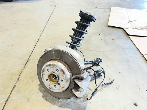 19-24 OEM BMW X3 G01 RWD REAR LEFT KNEE SUSPENSION CALIPER KNUCKLE - 9K MILES
