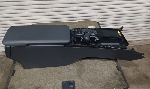 2026 OEM TOYOTA CAMRY SE CENTER CONSOLE ASSEMBLY