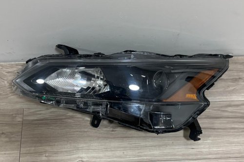 OEM 2022 2023 2024 Nissan Altima Headlight Left LH Driver Side