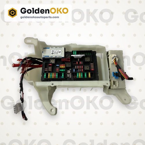 2017 - 2020 BMW 530I 540I M5 G30 F90 CONTROL MODULE FUSE BOX OEM