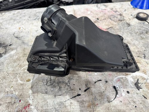 OEM 10 - 16 Audi A4 Mass Air Flow Meter MAF Sensor Air Intake Filter 06J906461D