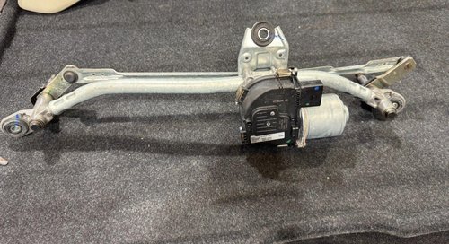 2019 - 2024 OEM VOLVO XC40 WINDSHIELD WIPER ARM MECHANISM MOTOR 31457299 BOSCH