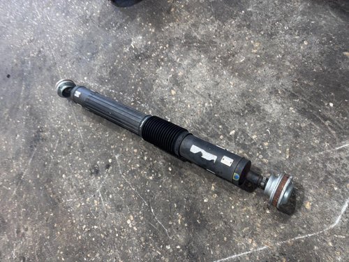 2018 2019 2020 2021 2022 2023 Jeep JL Wrangler 2.0L Rear Driveshaft