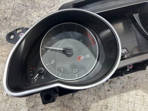 2013 - 2017 AUDI S5 INSTRUMENT CLUSTER GAUGE SPEEDOMETER OEM 8T0 920 984 F