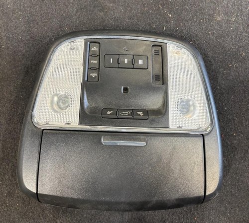 2016 - 2020 Jeep Grand Cherokee Overhead Console Dome Light OEM Used