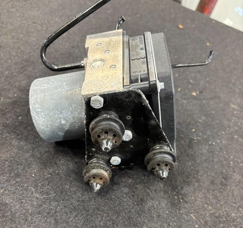 2014 2015 2016 AUDI A4 A5  B8 ANTI LOCK Brake  ABS PUMP 8K0 907 379 CP OEM