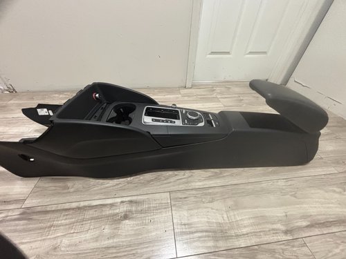 2015 2016 2017 2018 Audi A3 OEM Center Console Assembly