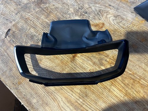 20-25 CHEVROLET CORVETTE C8 DASHBOARD SPEEDOMETER CLUSTER BEZEL TRIM COVER OEM
