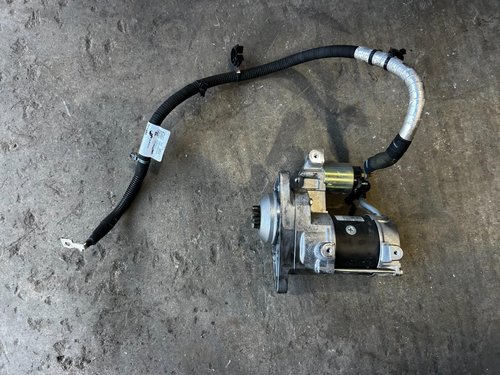 19-24 OEM GMC Sierra 2500 Silverado 2500 6.6L STARTER AND CABLE