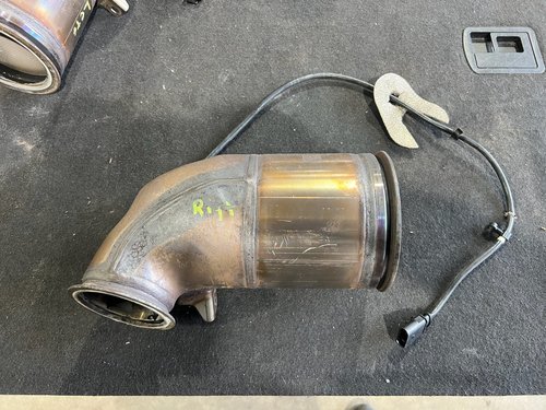 18-20 OEM PORSCHE PANAMERA 971 4.0L TURBO RIGHT EXHAUST CATALYTIC CONVERTER