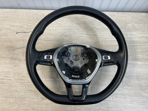 2017 - 2019 OEM VOLKSWAGEN PASSAT TIGUAN STEERING WHEEL W/ CRUISE CONTROL SWITCH