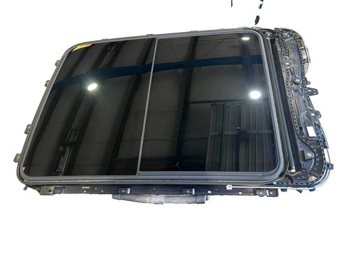 2021-2024 OEM GMC YUKON XL PANORAMIC SUNROOF GLASS W/ TRACK FRAME & MOTOR
