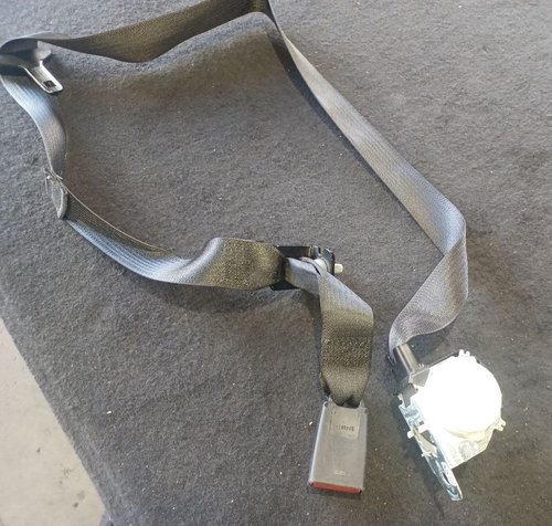 2019-2023 OEM SIERRA SILVERADO 2500 3500 CREW CAB FRONT RIGHT SEAT BELT BLACK