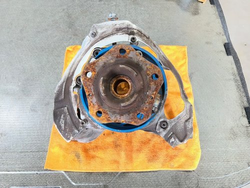 2017 - 2023 OEM PORSCHE PANAMERA TURBO AWD REAR RIGHT KNUCKLE 971505436
