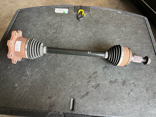 2021 - 2025 OEM ESCALADE YUKON TAHOE SUBURBAN REAR RIGHT AXLE HALF SHAFT