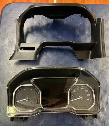 20-23 OEM SIERRA 2500 3500 DIESEL SPEEDOMETER CLUSTER 8 IN SCREEN W/ TRIM BEZEL