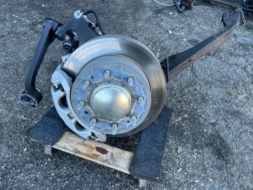 20-25 OEM SIERRA SILVERADO 2500 3500 FRONT RIGHT KNEE SUSPENSION CALIPER KNUCKLE