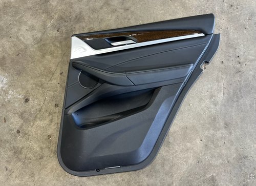 18-24 BMW X3 G01 OEM REAR RIGHT RH COMPLETE DOOR PANEL BLACK WOOD DARK OAK