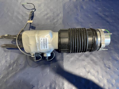 17-23 OEM PORSCHE PANAMERA 4.0 TURBO AWD FRONT RIGHT AIR SUSPENSION SPRING STRUT