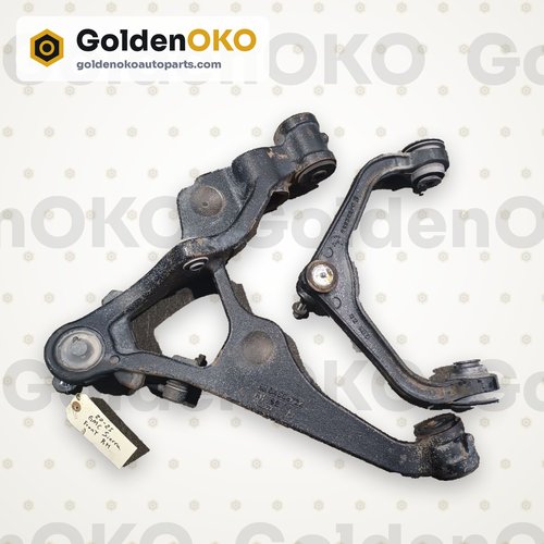20 - 26 OEM SIERRA SILVERADO 2500 3500 FRONT RIGHT SUSPENSION CONTROL ARMS SET