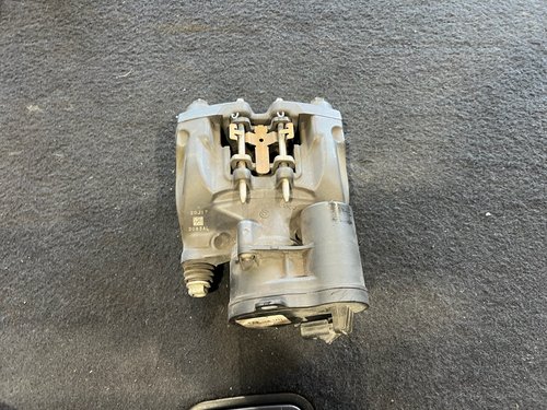 20-25 OEM Chevy Corvette C8 Rear LEFT Parking Emergency Brake Caliper 13541711