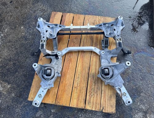 OEM BMW AWD G30 G12 G15 F90 F92 Front Axle Support Subframe Crossmember Cradle