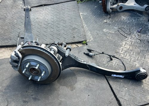 21 - 24 OEM CADILLAC ESCALADE REAR RIGHT RH KNEE SUSPENSION CALIPER KNUCKLE ARMS