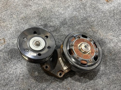 2013 - 2018 RAM 2500 3500 4500 5500 6.7L FAN SUPPORT PULLEY BRACKET IDLER