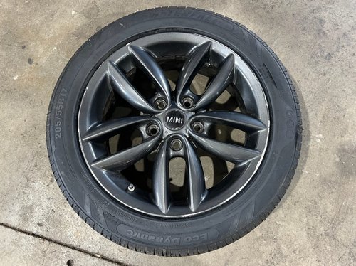 OEM MINI COOPER COUNTRYMAN TIRE WHEEL RIM 205 / 55 7J R17