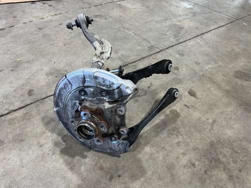 19-23 OEM BMW 540xi 540 xDrive AWD G30 REAR RIGHT KNEE SUSPENSION 29K MILES