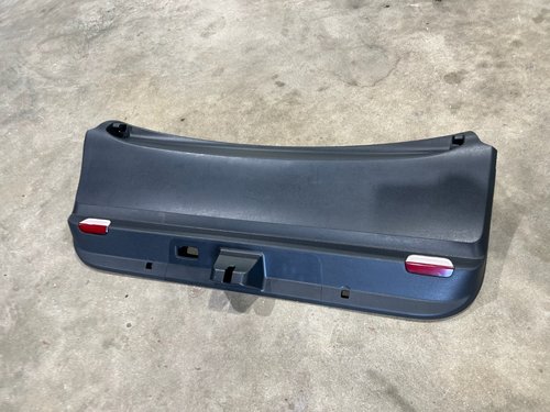17 - 23 OEM PORSCHE PANAMERA TAILGATE LIFTGATE BACK DOOR LOWER PANEL COVER TRIM