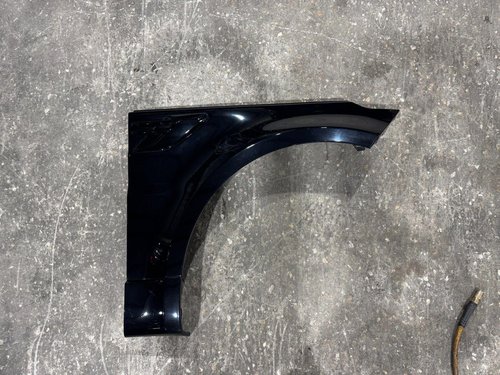 18-22 OEM RANGE ROVER SPORT Right Passenger Fender w/Vent PERFECT  BLACK L494