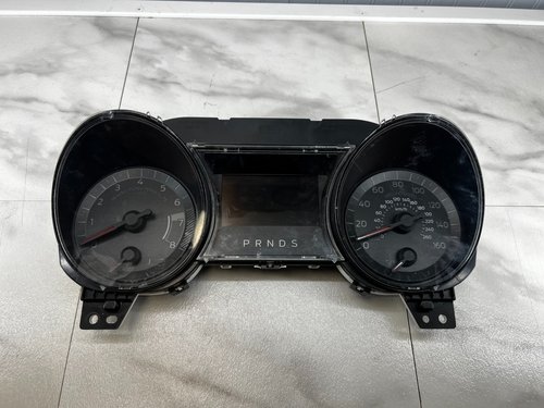 2018 - 2023 OEM FORD Mustang 2.3L Speedometer Gauge Cluster 63K MILES
