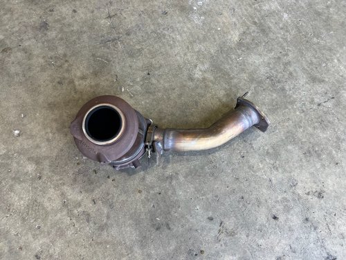 2020 - 2023 OEM GMC SIERRA 2500HD 6.6L Diesel Front Exhaust Pipe Muffler
