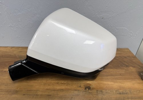 2021-2024 OEM CADILLAC ESCALADE LEFT DRIVER SIDE MIRROR W/ CAMERA CRYSTAL WHITE