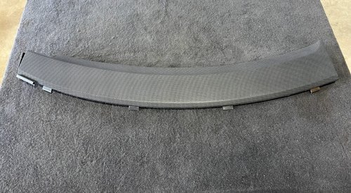 20 - 26 OEM CHEVY CORVETTE C8 FRONT CENTER SPEAKER GRILLE TRIM COVER PANEL BLACK