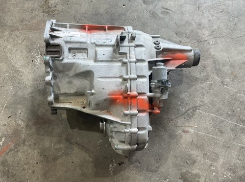 2020-2025 OEM GMC SIERRA CHEVROLET SILVERADO 2500 3500 4WD 6.6L TRANSFER CASE
