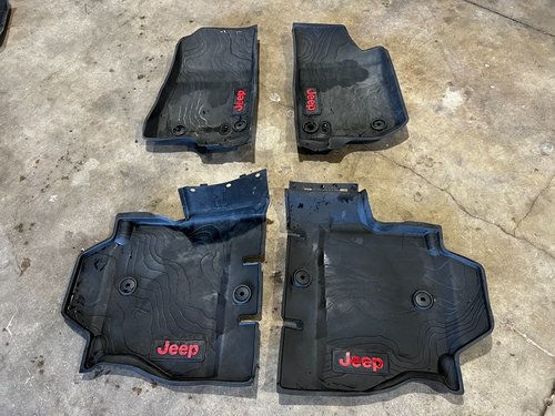 2019 - 2024 JEEP WRANGLER JL JLU FLOOR MATS ALL WEATHER