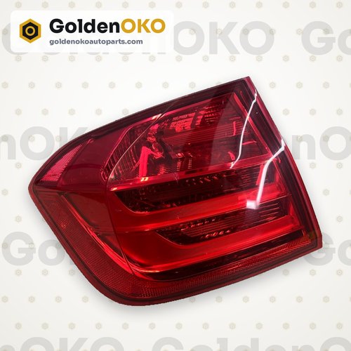 12 - 15 OEM BMW F30 F80 328 335 M3 Rear Left Driver Side Outer Tail Light Lamp