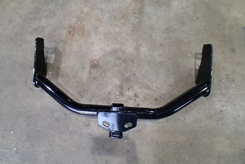 Silverado Sierra 1500 2500 Curt 13322 Rear Hitch Class III Round Tube 2" 6000 lb