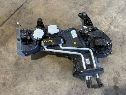 18-24 OEM FORD EXPEDITION REAR HVAC HEATER EVAPORATOR BLOWER CASE 19K MILES