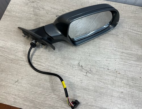 2008 - 2012 OEM Audi A4 B8 RIGHT RH PASSENGER Side View Mirror - Gray
