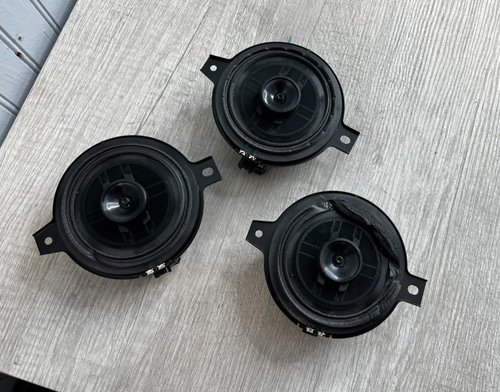 2021 - 2024 CADILLAC ESCALADE GM Radio Front Center Speaker SET OF 3 23320899