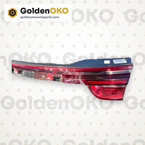 2017 - 2021 OEM PORSCHE PANAMERA RIGHT RH PASSENGER INNER TAIL LIGHT REAR LAMP
