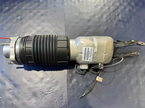 17-23 OEM PORSCHE PANAMERA 4.0 TURBO AWD FRONT LEFT AIR SUSPENSION SPRING STRUT