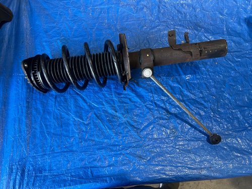 2013-2016 OEM FORD ESCAPE FRONT LEFT SUSPENSION SHOCK STRUT ABSORBER SPRING