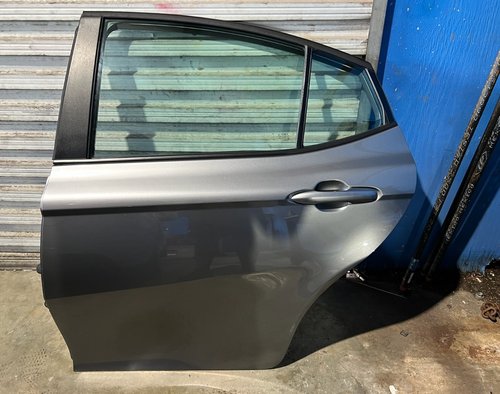 2025 2026 OEM Toyota Camry REAR LEFT DRIVER SIDE DOOR GRAY - 1L5 - NO DENTS